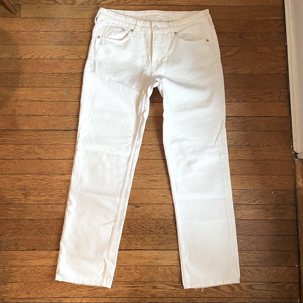 White denim straight leg regular waist jeans